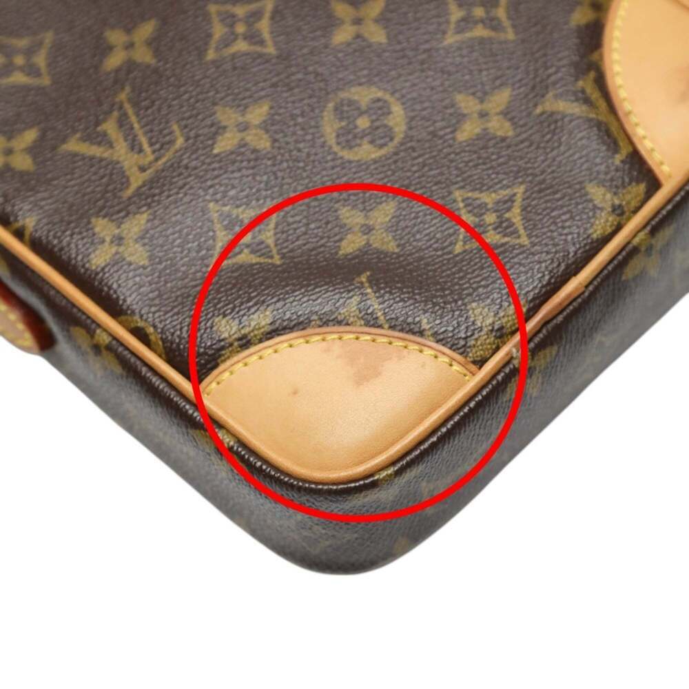 LOUIS VUITTON Brown Monogram Canvas Shoulder Bag - Picture 8 of 16